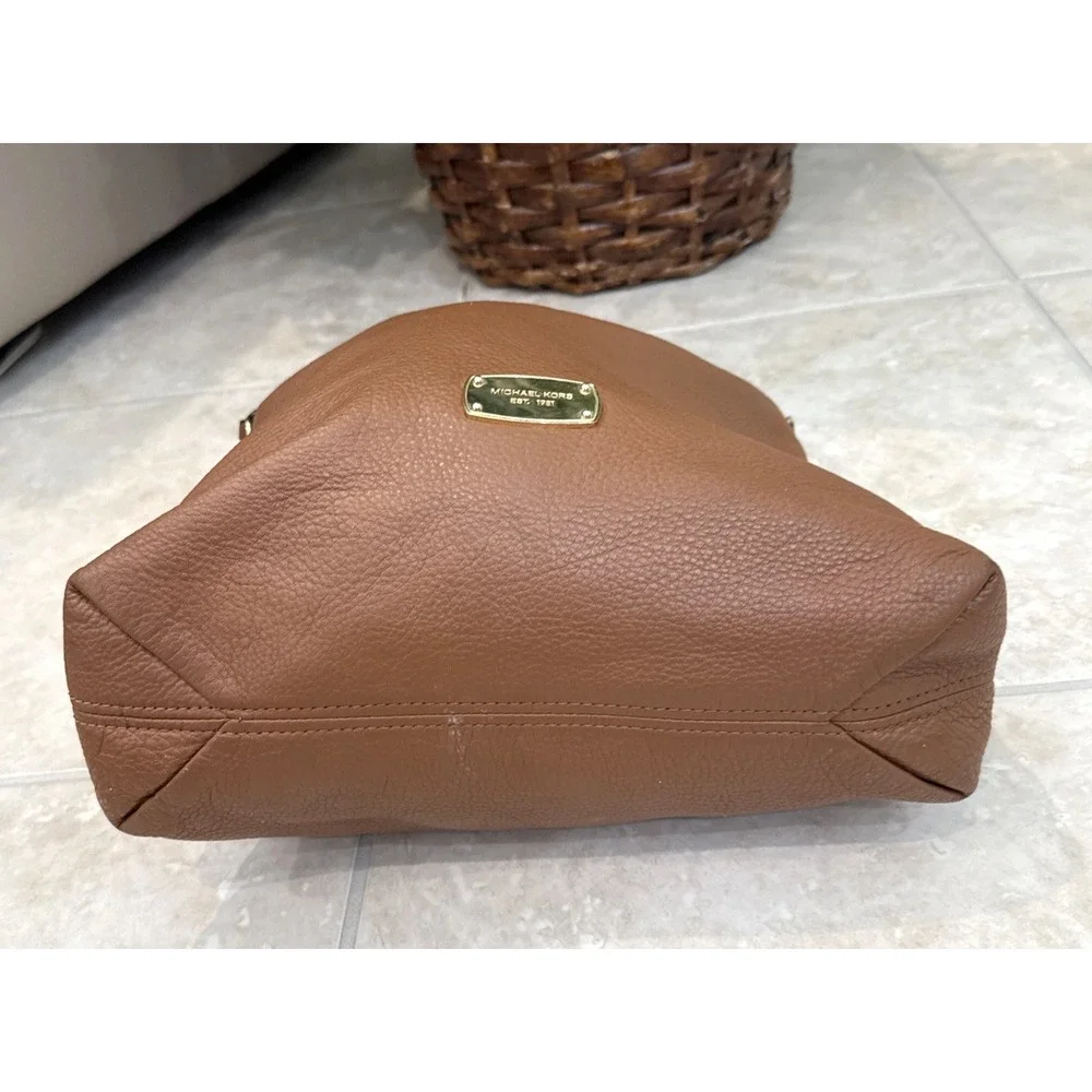 Michael Kors Slouch Purse Shoulder Bag Tassel Brown Leather‎ Hobo Boho Festival